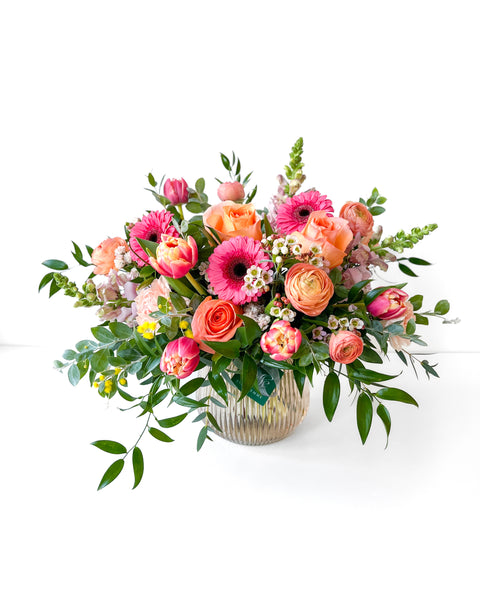 Gigil Mix • In a Vase • Available 2/11 through 2/14 • Valentine's