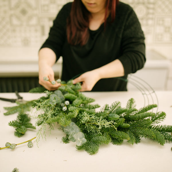 Holiday Wreath Workshop • Bentley Wreath | Saturday • Dec 2 • 6-8pm | Edina