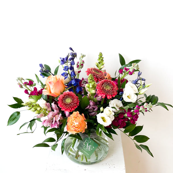 Colorful Mix • Seasonal • In a Vase